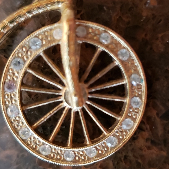 Bicycle Pin - Picture 4 of 6